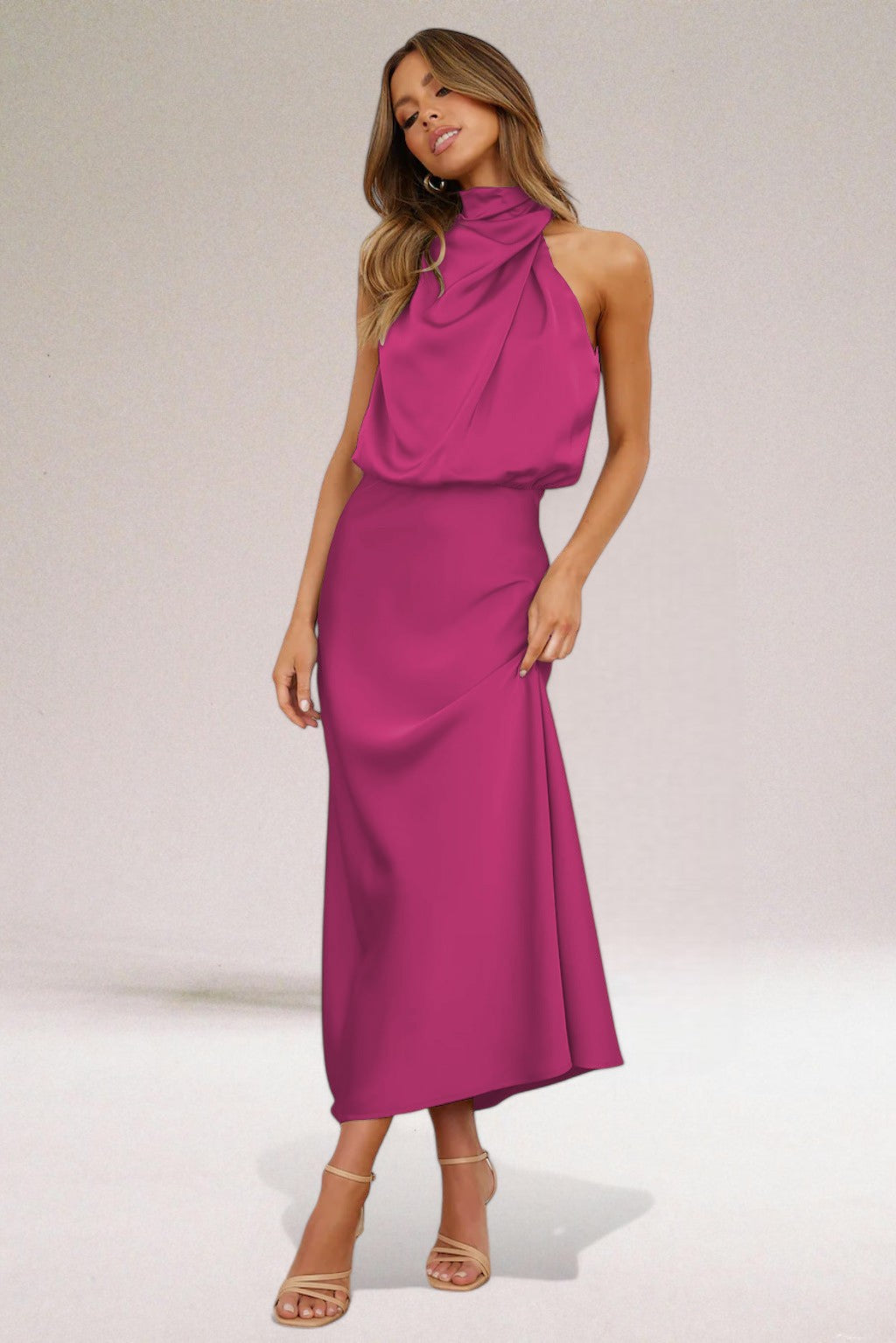 Women’s Halter Neck Elegant Dress – Giselle Luminous Formal Evening Gown