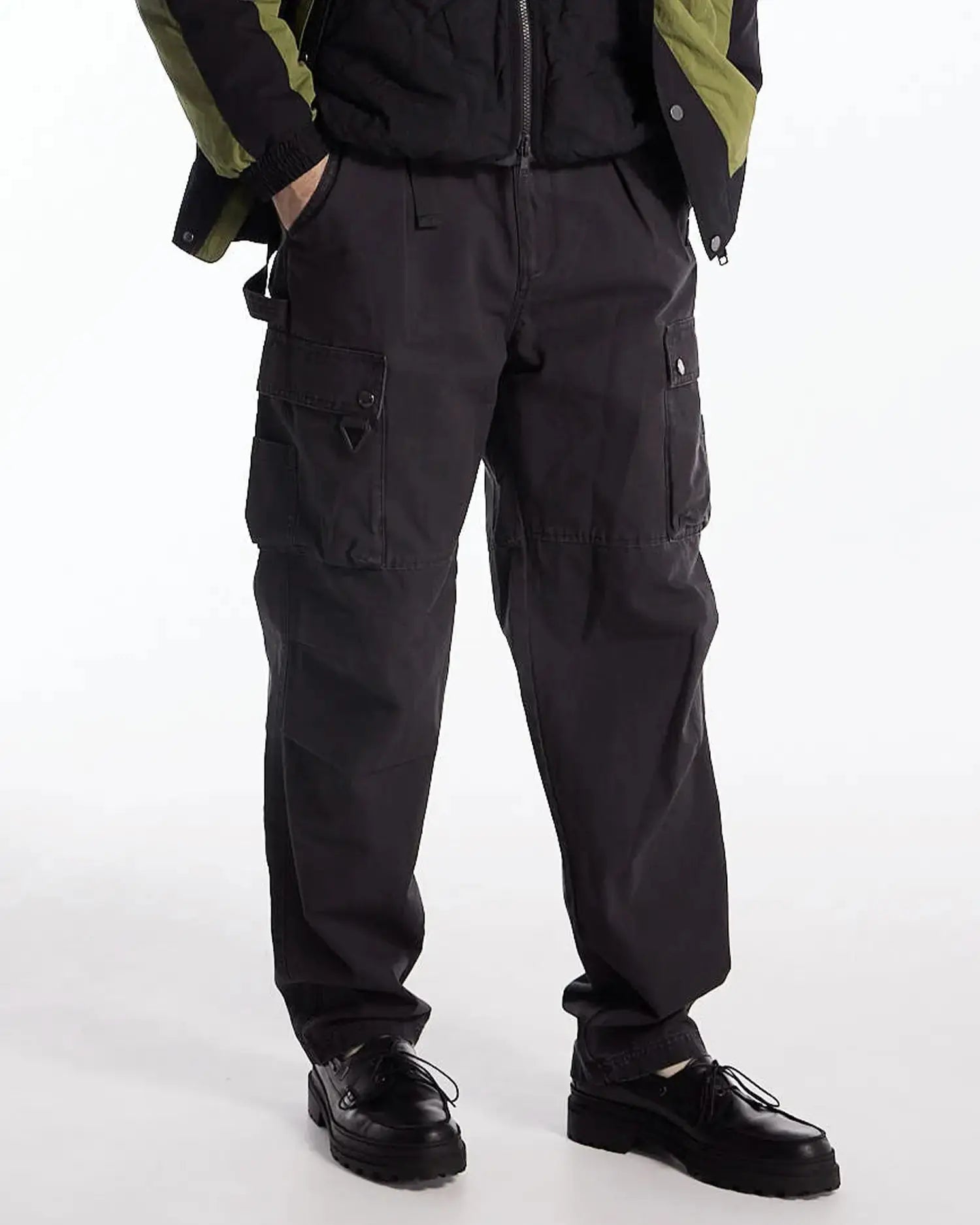 Oliver | Durable Relaxed Action Trousers 1